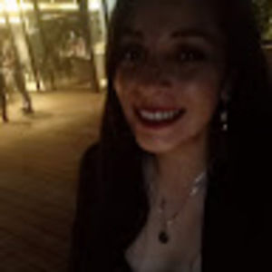 Meet your Posher, Francisca